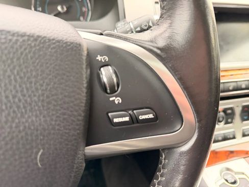 Used 2015 Jaguar XF Portfolio image 28