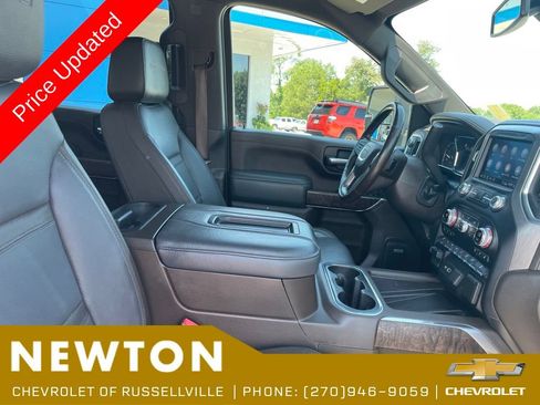 Used 2020 GMC Sierra 3500 Denali AWD/4WD image 22
