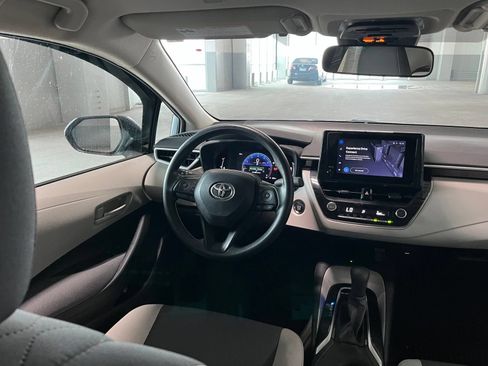 Used 2026 Toyota Corolla LE w/ LE Premium Package FWD image 37