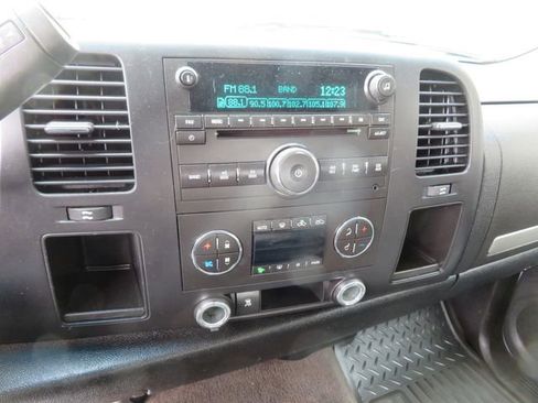 Used 2007 GMC Sierra 1500 SLE w/ Texas Edition RWD image 20