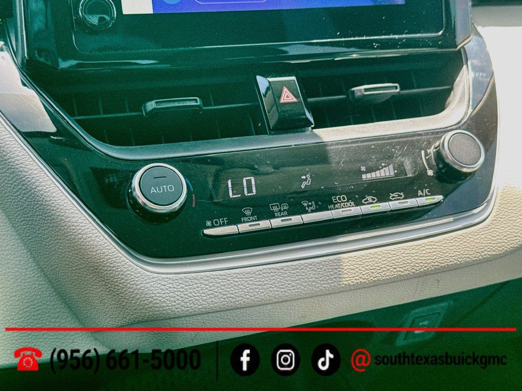Used 2026 Toyota Corolla LE FWD image 17