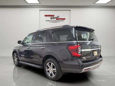 Used 2024 Ford Expedition Limited AWD/4WD image 5