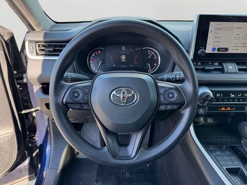 Used 2024 Toyota RAV4 XLE image 19