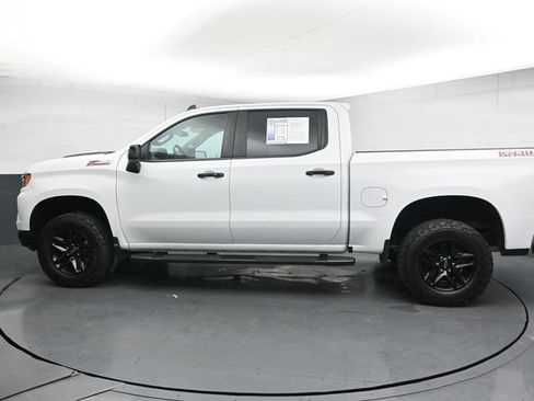 Used 2023 Chevrolet Silverado 1500 LT Trail Boss w/ Protection Package AWD/4WD image 2