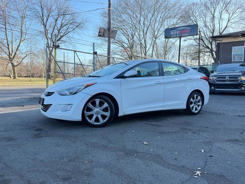 Used 2012 Hyundai Elantra Limited image 8