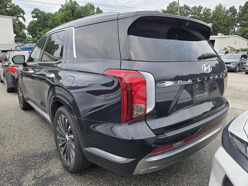 Used 2024 Hyundai Palisade Calligraphy AWD/4WD image 3