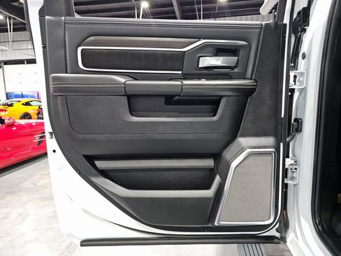 Used 2025 RAM 3500 Laramie image 35