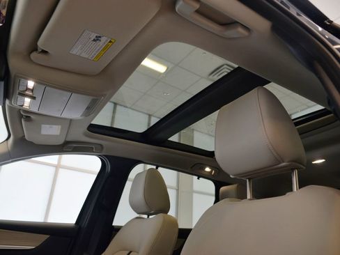 Used 2024 MAZDA CX-90 Plug-In Hybrid w/ Premium Pkg image 27