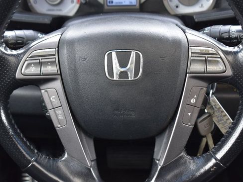 Used 2010 Honda Pilot Touring image 28