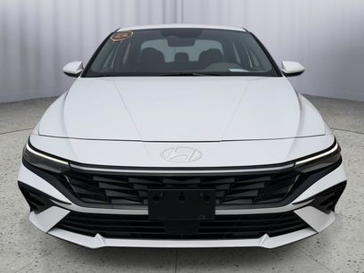 Used 2025 Hyundai Elantra SEL