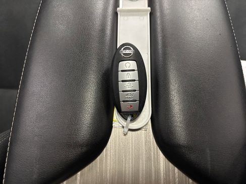 Used 2018 Nissan Murano AWD image 30