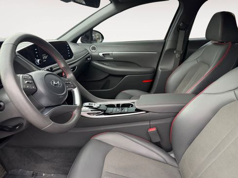 Used 2023 Hyundai Sonata SEL Plus image 9