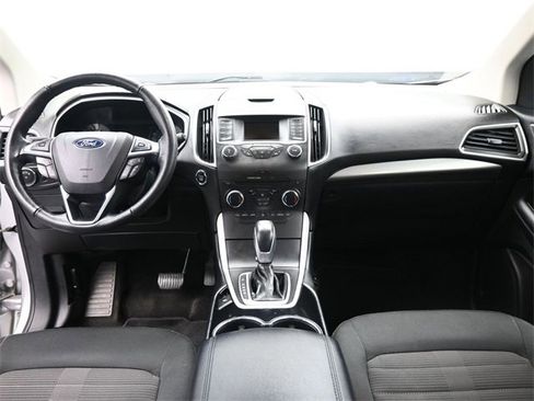 Used 2017 Ford Edge SEL image 27
