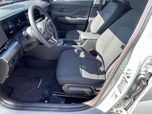 New 2026 Hyundai Kona SE image 33