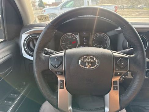 Used 2023 Toyota Tacoma SR5 image 12