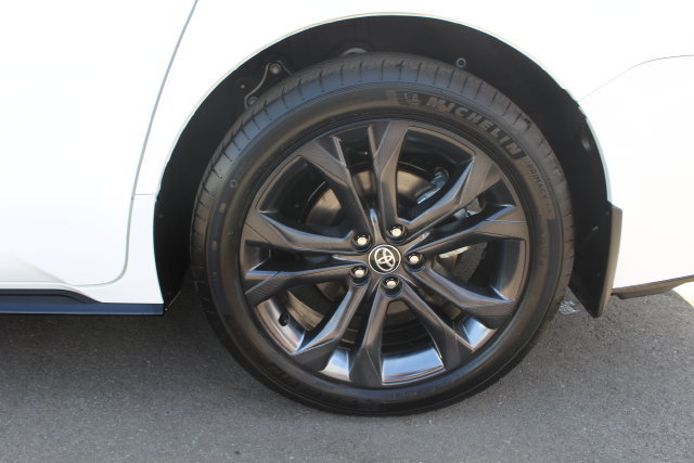 Certified 2026 Toyota Sienna XSE FWD image 8