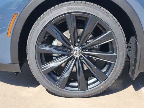 New 2026 Toyota Crown image 8