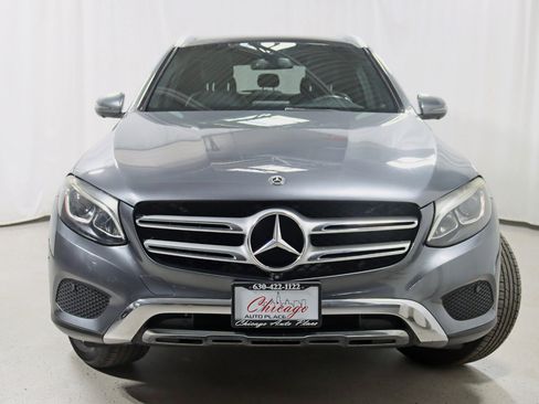Used 2018 Mercedes-Benz GLC 300 w/ Premium Package image 8