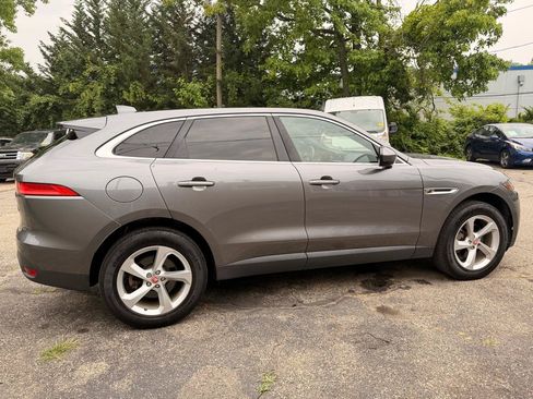Used 2019 Jaguar F-PACE Premium AWD/4WD image 8