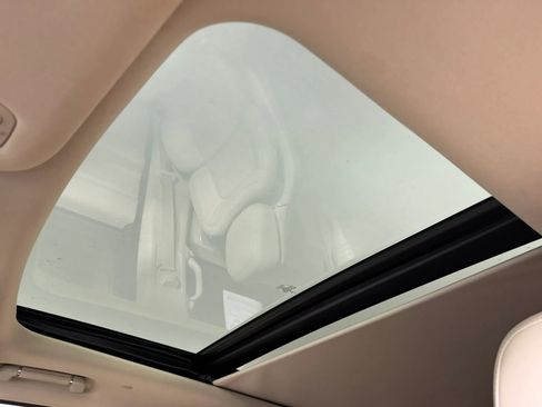 Used 2021 Lincoln Navigator Reserve w/ Luxury Package image 25