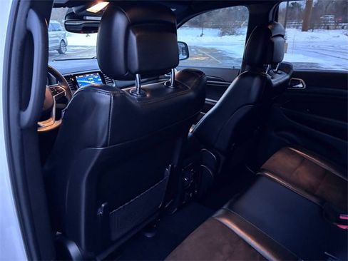 Used 2020 Jeep Grand Cherokee Altitude image 23