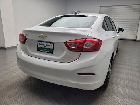 Used 2017 Chevrolet Cruze LS w/ LS Fleet Convenience Package FWD image 7