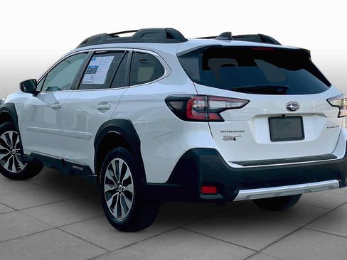 Certified 2025 Subaru Outback Limited AWD/4WD image 11