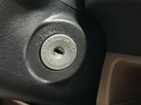 Used 2013 Toyota Tacoma Base w/ SR5 Pkg image 24