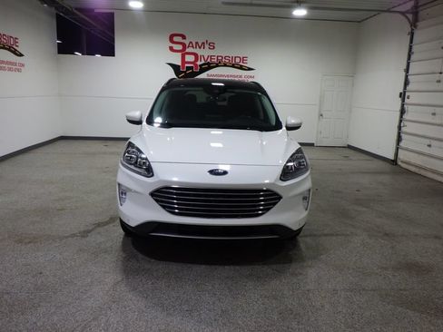 Used 2022 Ford Escape Titanium w/ Titanium Elite Package AWD/4WD image 6