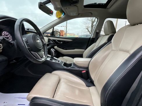 Used 2021 Subaru Outback Limited image 27
