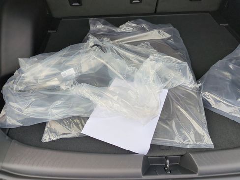 New 2026 Chevrolet Equinox EV LT image 33