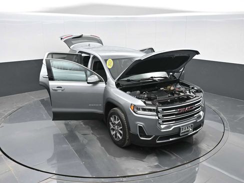 Used 2023 GMC Acadia SLE image 38
