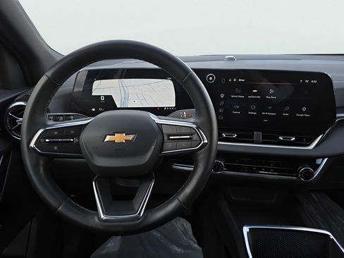 Used 2026 Chevrolet Equinox LT FWD image 21