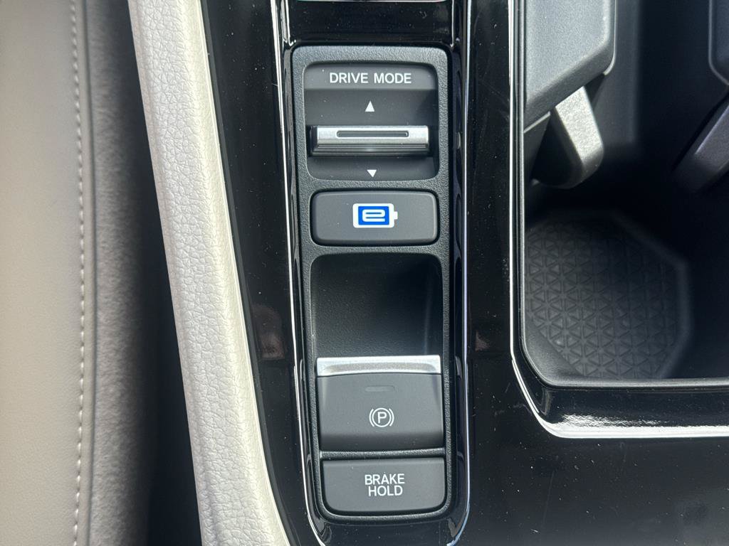 New 2026 Honda Accord Hybrid EX-L image 16