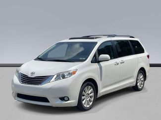 Used 2015 Toyota Sienna XLE w/ XLE Navigation Package AWD/4WD video 1