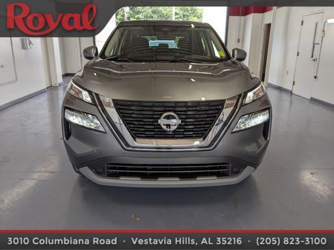 Used 2023 Nissan Rogue SV AWD/4WD image 6