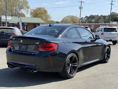 Used 2018 BMW M2 image 8