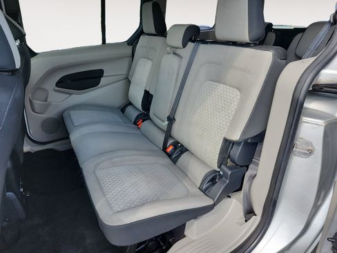 Used 2022 Ford Transit Connect XLT FWD image 15