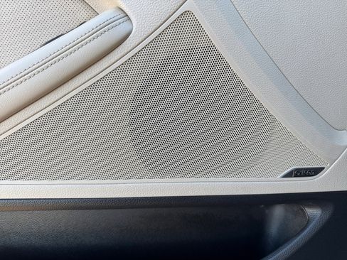 Used 2016 Hyundai Genesis 3.8 w/ Option Group 02 image 27