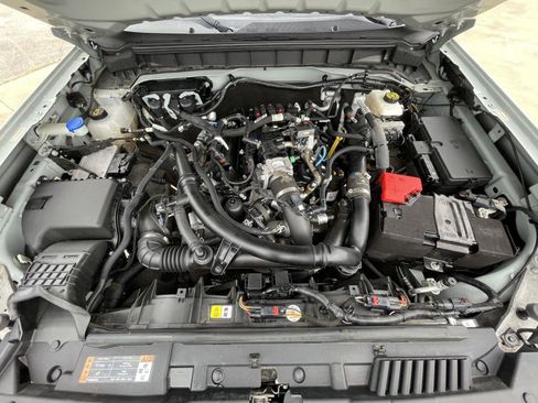 Used 2021 Ford Bronco Big Bend w/ Sasquatch Package AWD/4WD image 48
