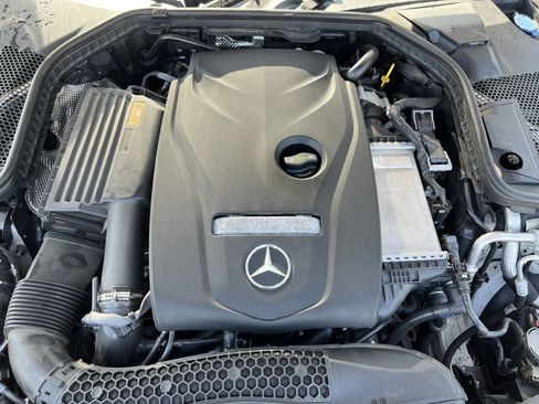 Used 2018 Mercedes-Benz C 300 4MATIC Cabriolet image 35