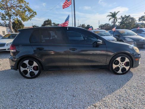 Used 2010 Volkswagen GTI 4-Door image 4