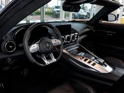 Used 2020 Mercedes-Benz AMG GT C image 23