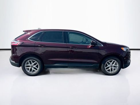 Certified 2024 Ford Edge SEL w/ Convenience Package AWD/4WD image 10