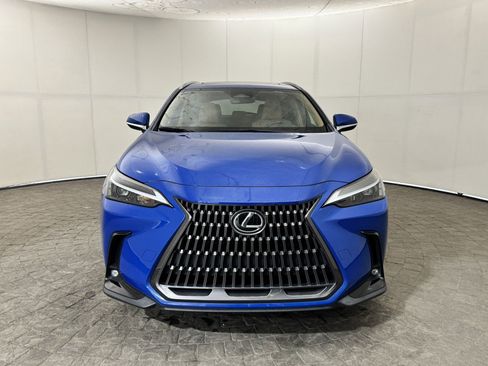 Used 2024 Lexus NX 350 NX350h AWD image 2