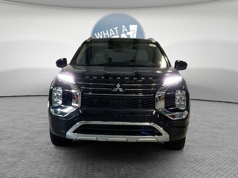 New 2025 Mitsubishi Outlander SEL image 9