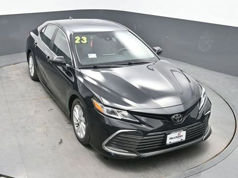 Used 2023 Toyota Camry LE FWD image 25