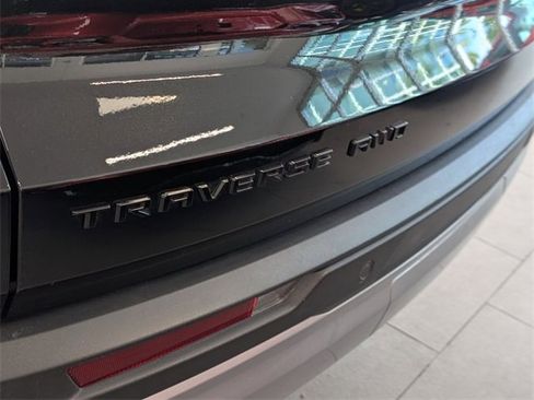 Certified 2024 Chevrolet Traverse Z71 w/ Enhanced Driving Package image 13