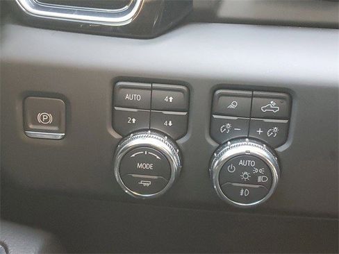 Certified 2023 GMC Sierra 1500 Denali w/ Denali Reserve Package image 17