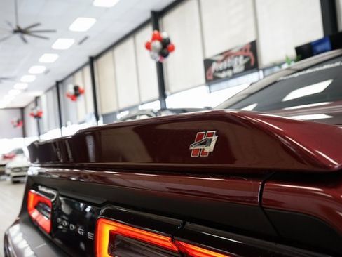 Used 2018 Dodge Challenger GT w/ Driver Convenience Group image 15